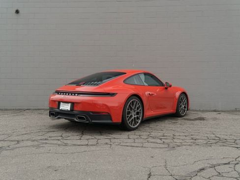 Certified 2025 Porsche 911 Carrera image 7