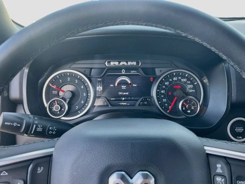 Used 2025 RAM 1500 Big Horn AWD/4WD image 12