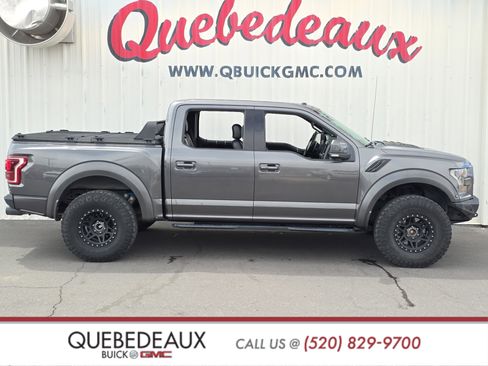 Used 2017 Ford F150 Raptor w/ Equipment Group 802A Luxury image 8