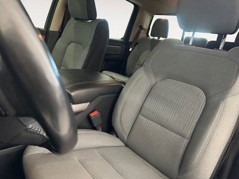 Used 2020 RAM 1500 Big Horn AWD/4WD image 9