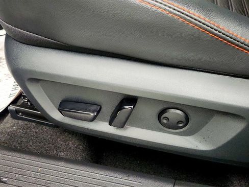 Used 2025 Nissan Rogue SV image 11