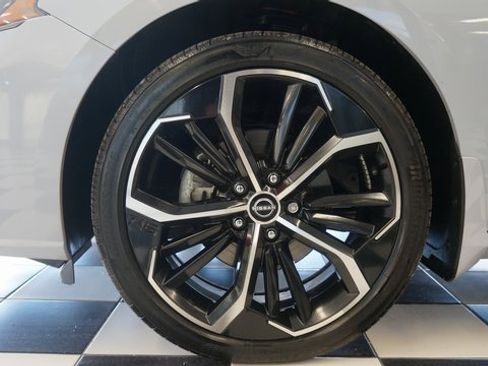 Used 2023 Nissan Altima 2.5 SR w/ SR Premium Package image 73