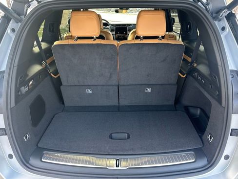 New 2025 Jeep Grand Cherokee L Summit image 29