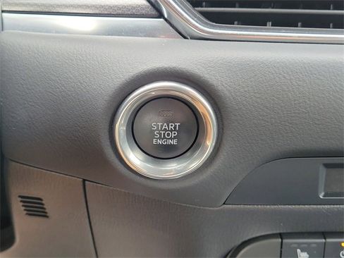 Used 2022 MAZDA CX-5 Carbon Edition image 20