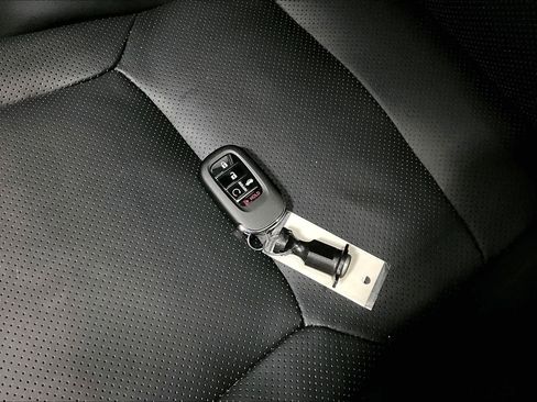 Used 2023 Honda Accord Sport image 15