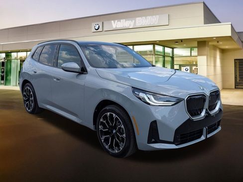 New 2026 BMW X3 xDrive30i w/ Premium Package AWD/4WD image 1