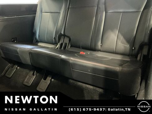 Used 2021 Ford Expedition XLT AWD/4WD image 12