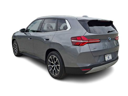 Used 2025 BMW X3 xDrive30i w/ Premium Package AWD/4WD image 4