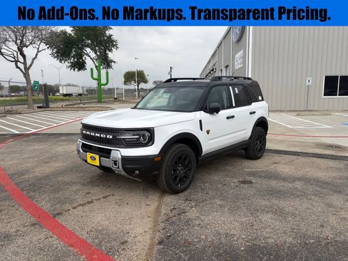 New 2026 Ford Bronco Sport Badlands w/ Badlands Tech Package AWD/4WD image 1