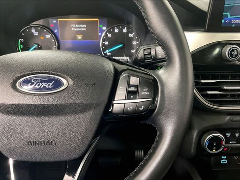 Used 2022 Ford Escape SEL w/ Class II Trailer Tow Package image 24