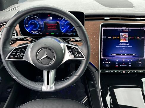 Certified 2023 Mercedes-Benz EQE 350+ 4MATIC SUV image 4