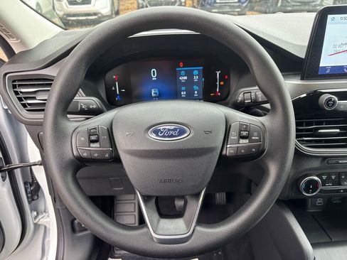 New 2026 Ford Escape Active image 18