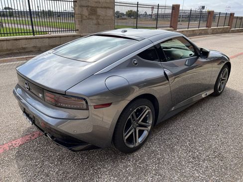 Used 2024 Nissan Z Sport w/ Floor Mat Package RWD image 5