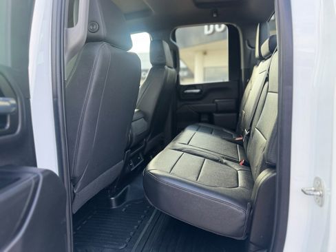 Used 2022 Chevrolet Silverado 2500 W/T w/ WT Fleet Convenience Package image 8