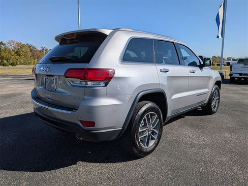Used 2020 Jeep Grand Cherokee Limited w/ Luxury Group II image 4