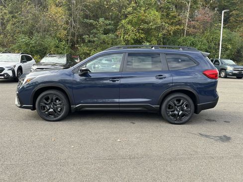 New 2025 Subaru Ascent Bronze Edition image 2