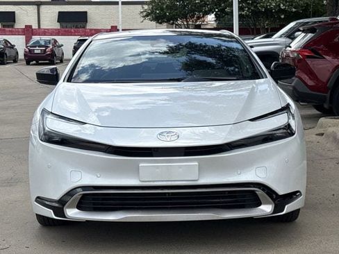 Used 2024 Toyota Prius Prime Premium w/ Advanced Technology Package FWD image 7