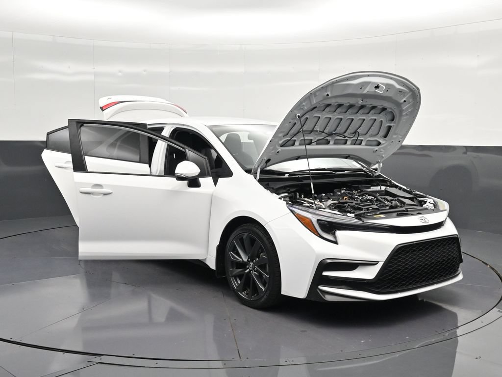 Used 2024 Toyota Corolla SE FWD image 33