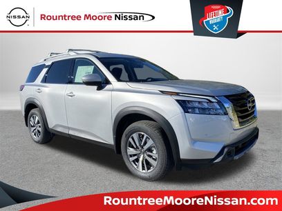 New 2025 Nissan Pathfinder SL