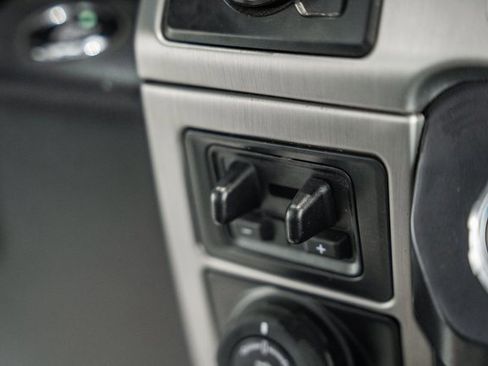 Used 2022 Ford F350 Platinum w/ Tremor Off-Road Package image 33