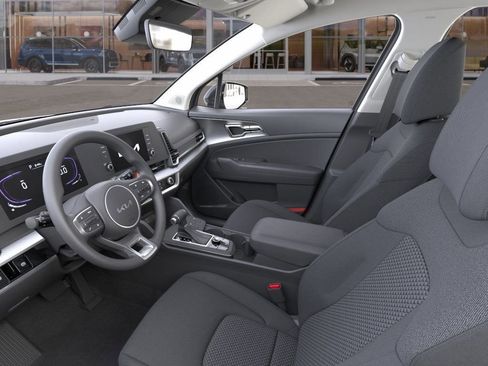 New 2025 Kia Sportage LX AWD/4WD image 17