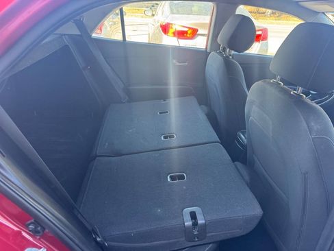 Used 2018 Kia Rio S FWD image 18