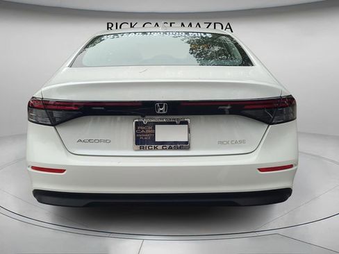 Used 2025 Honda Accord LX image 6