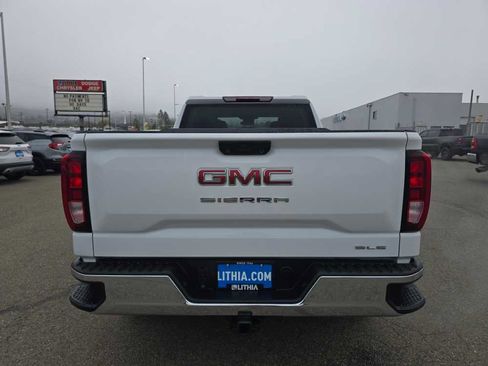 Used 2023 GMC Sierra 1500 SLE image 4