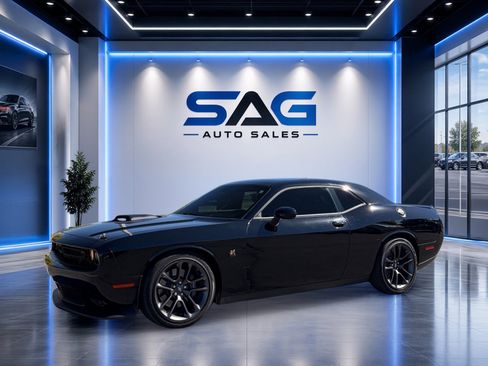 Used 2023 Dodge Challenger R/T Scat Pack w/ Plus Package RWD image 6