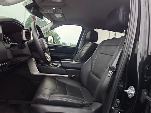Used 2023 Toyota Tundra Limited AWD/4WD image 9