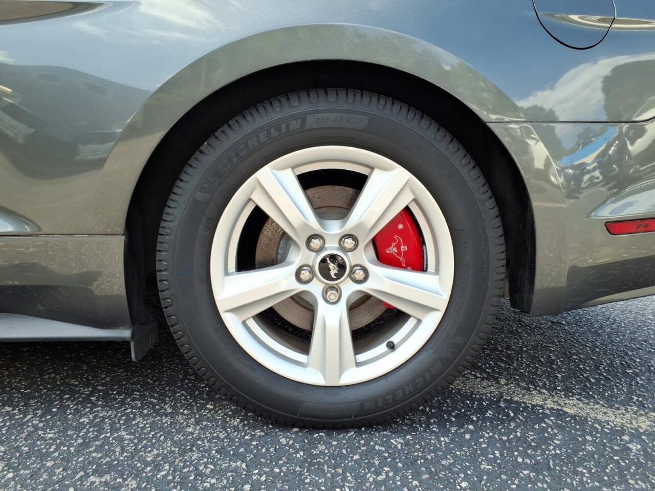 Used 2015 Ford Mustang Coupe w/ Enhanced Security Package RWD image 19