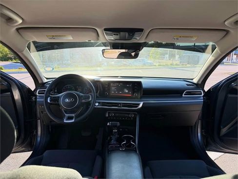 Used 2021 Kia K5 LXS FWD image 13