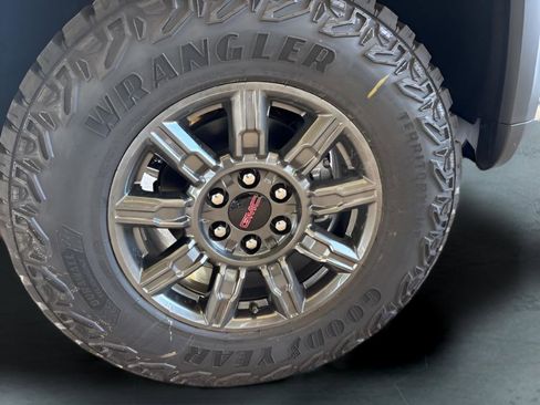 New 2026 GMC Sierra 1500 AT4X image 9