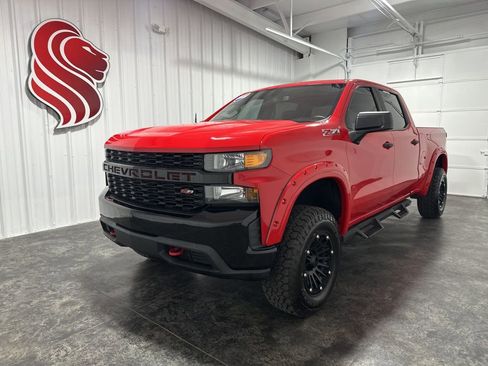 Used 2019 Chevrolet Silverado 1500 Custom Trail Boss w/ Custom Convenience Package image 1
