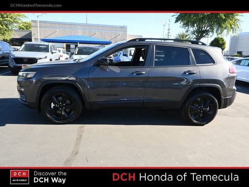 Used 2023 Jeep Cherokee Altitude Lux w/ Lux Elite Package image 4