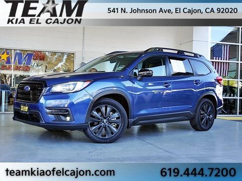 Used 2022 Subaru Ascent Onyx Edition image 2