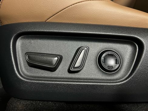 New 2026 Toyota 4Runner Limited image 12