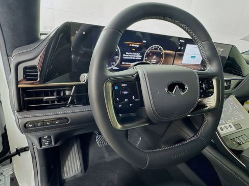 New 2026 INFINITI QX80 Autograph w/ Premium Cargo Package image 11