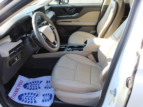 Used 2023 Lincoln Corsair AWD w/ Equipment Group 101A image 14