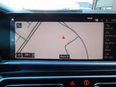 Used 2021 BMW X7 xDrive40i w/ Parking Assistance Package image 25