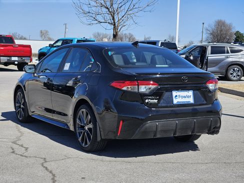 New 2026 Toyota Corolla SE image 3