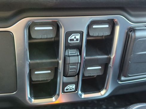 New 2026 Jeep Wrangler Sport S image 20