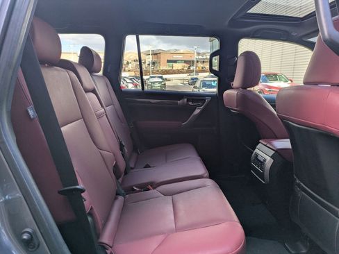 Used 2023 Lexus GX 460 Premium image 27