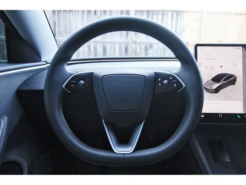 Used 2025 Tesla Model 3 RWD image 16