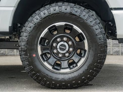 New 2026 Ford F250 Platinum w/ Platinum Plus Package AWD/4WD image 24