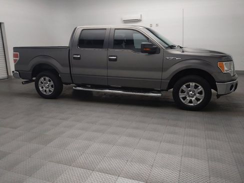 Used 2012 Ford F150 XLT w/ XLT Chrome Pkg image 11