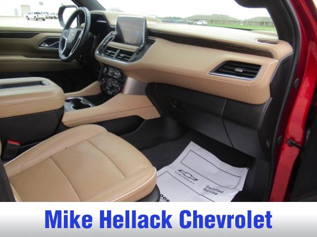 Used 2024 Chevrolet Tahoe Premier AWD/4WD image 10