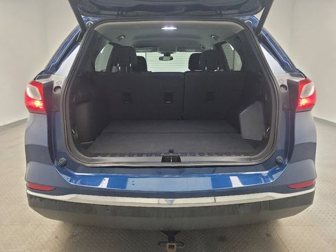 Used 2020 Chevrolet Equinox LT w/ Driver Convenience Package FWD image 29
