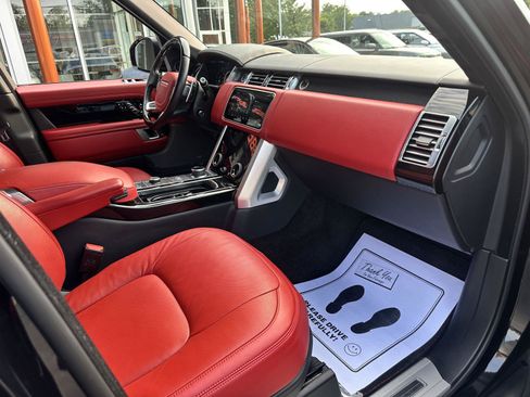 Used 2020 Land Rover Range Rover Long Wheelbase Autobiography AWD/4WD image 12