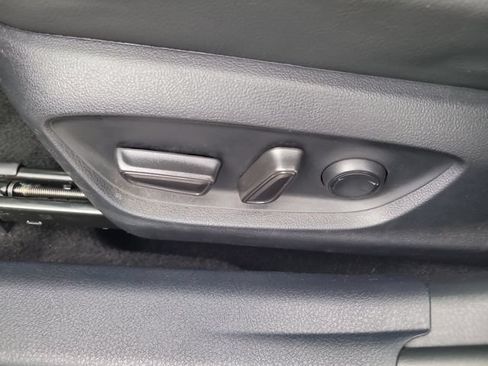 Used 2024 Toyota Camry SE FWD image 19